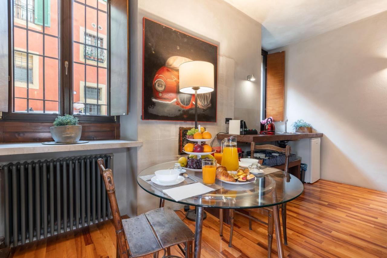 Il Garbo Apartments And Suite 베로나 외부 사진